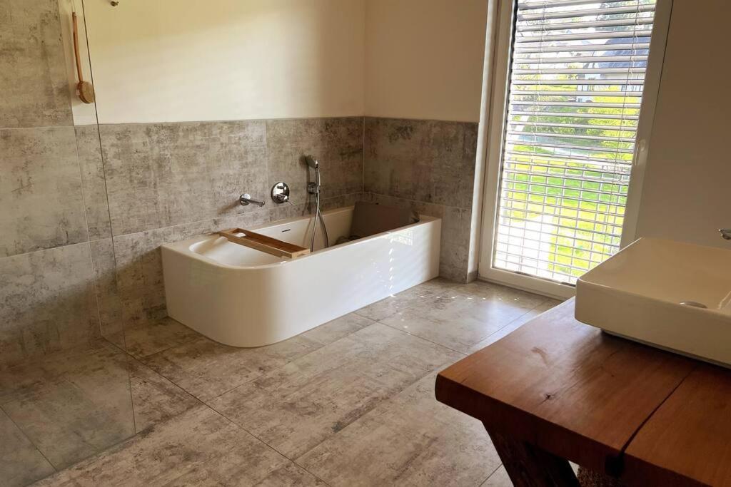 ורמלסקירכן Forest Retreat- Serene 160M2 With Forest Views מראה חיצוני תמונה